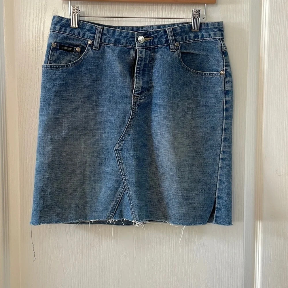 Squeeze by Stephen Hardy denim skirt size 5/6
